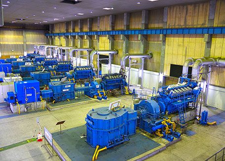 北千葉揚排水機場 排水専用ポンプのエンジンと減速機